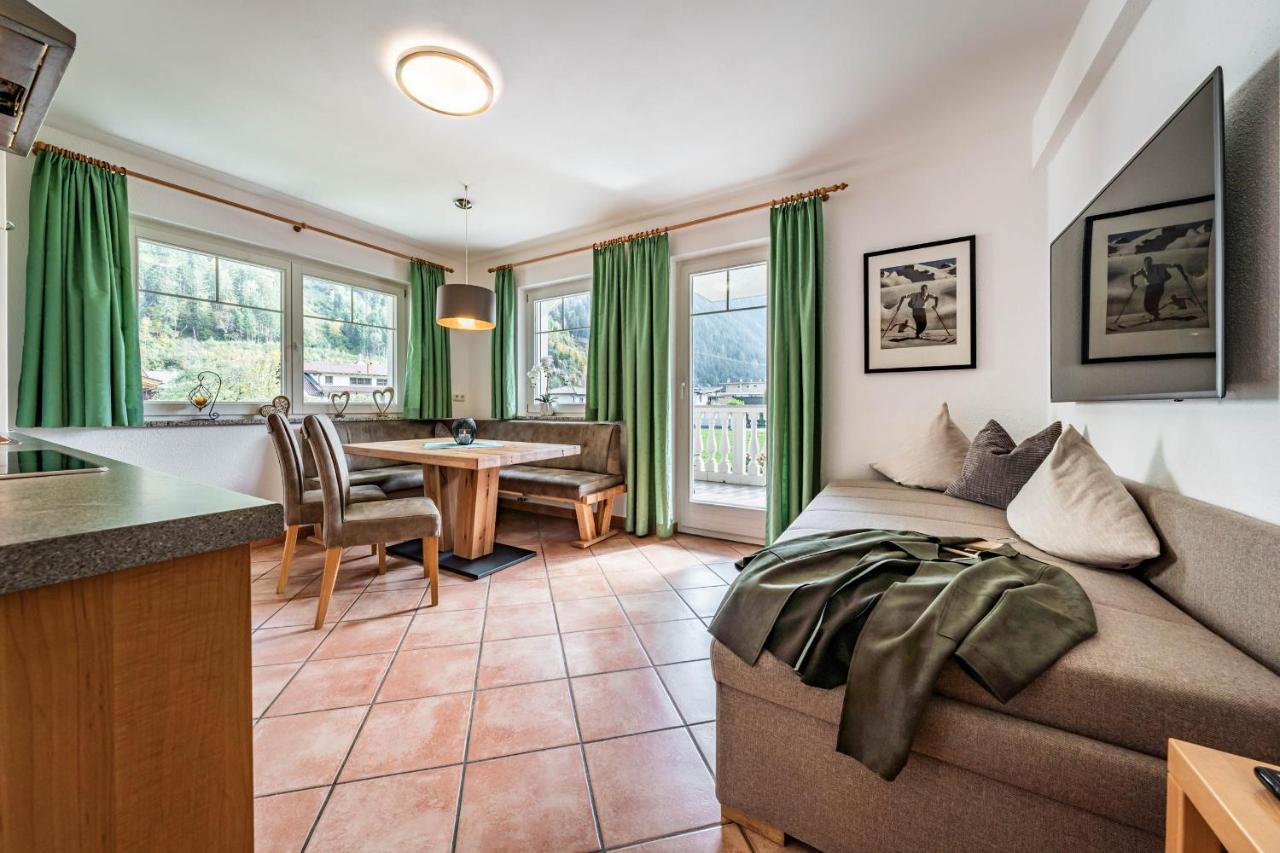 Gaestehaus Wiesengrund & Apart Sporer ไมย์อาโฮเฟิน ภายนอก รูปภาพ