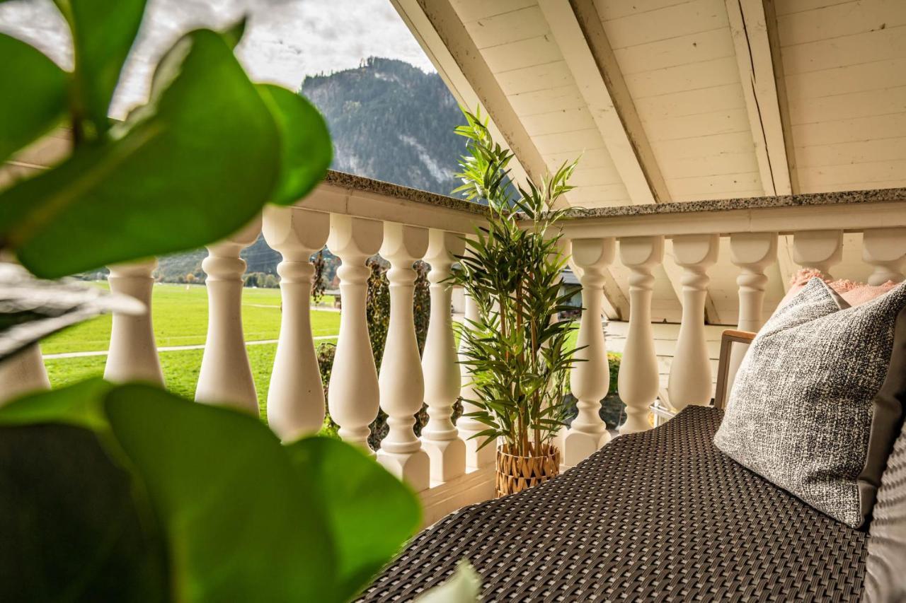 Gaestehaus Wiesengrund & Apart Sporer ไมย์อาโฮเฟิน ภายนอก รูปภาพ