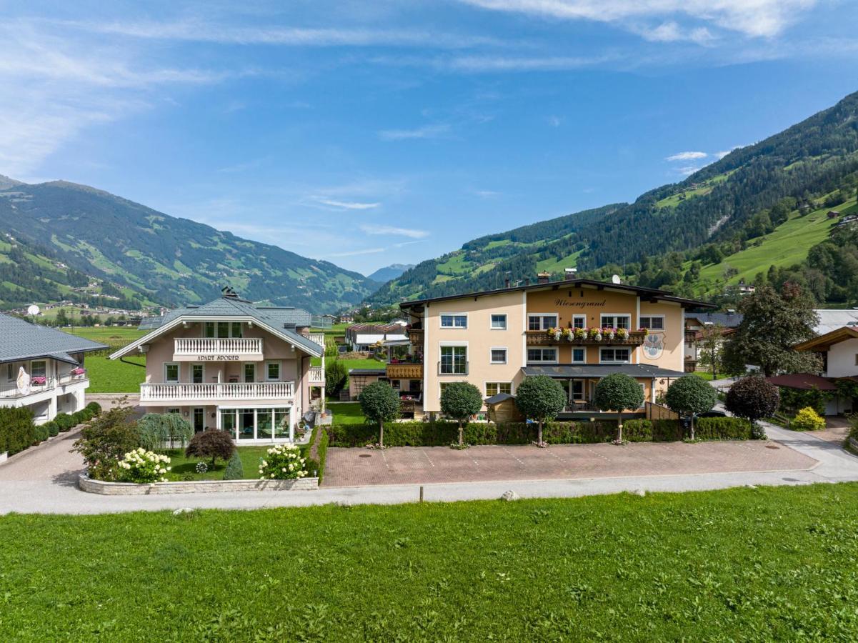 Gaestehaus Wiesengrund & Apart Sporer ไมย์อาโฮเฟิน ภายนอก รูปภาพ